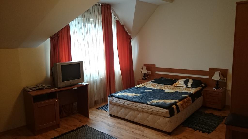 Tes Royal Plaza Apartments Боровец Екстер'єр фото