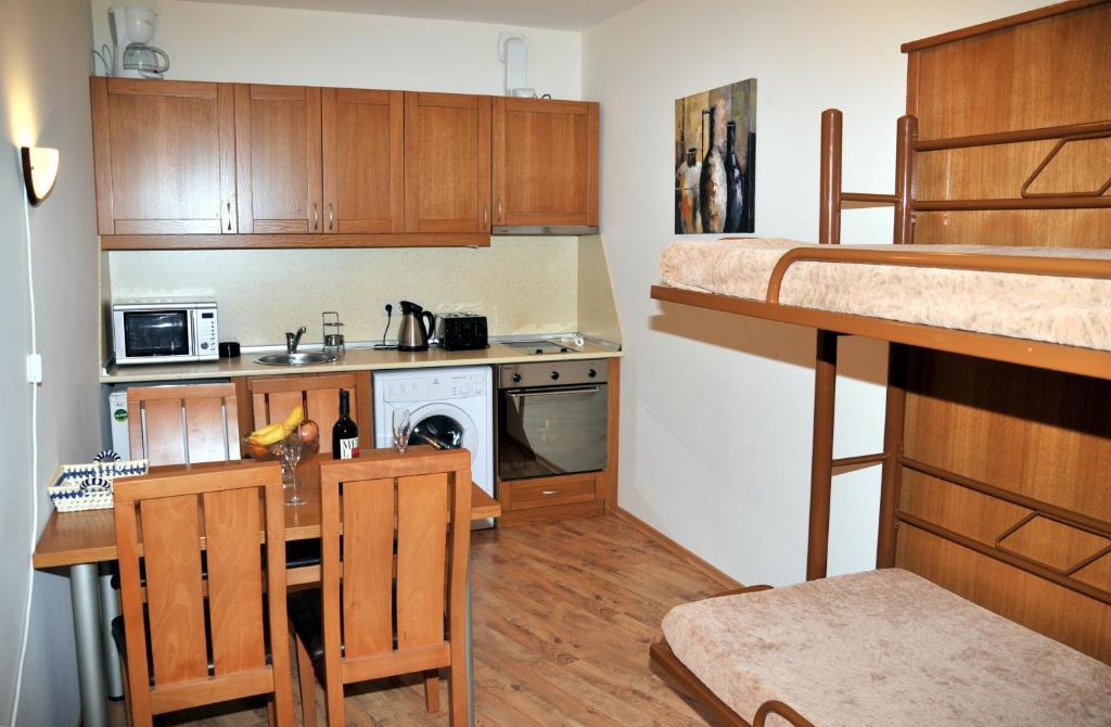 Tes Royal Plaza Apartments Боровец Екстер'єр фото