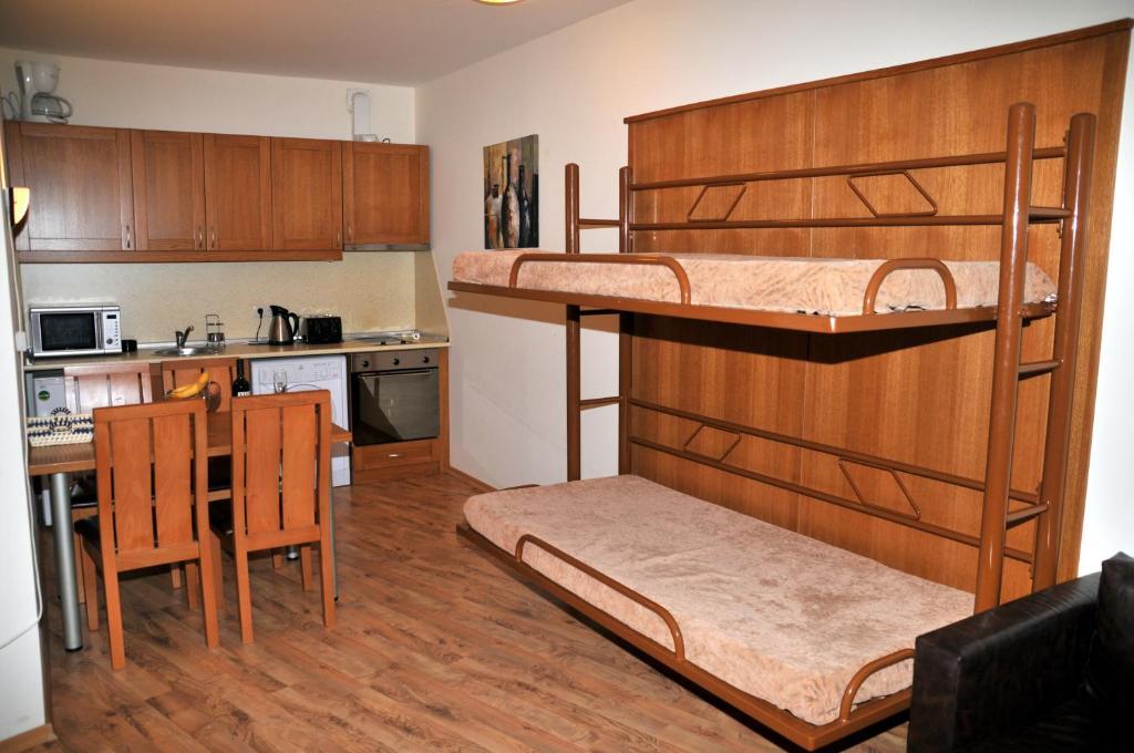 Tes Royal Plaza Apartments Боровец Екстер'єр фото
